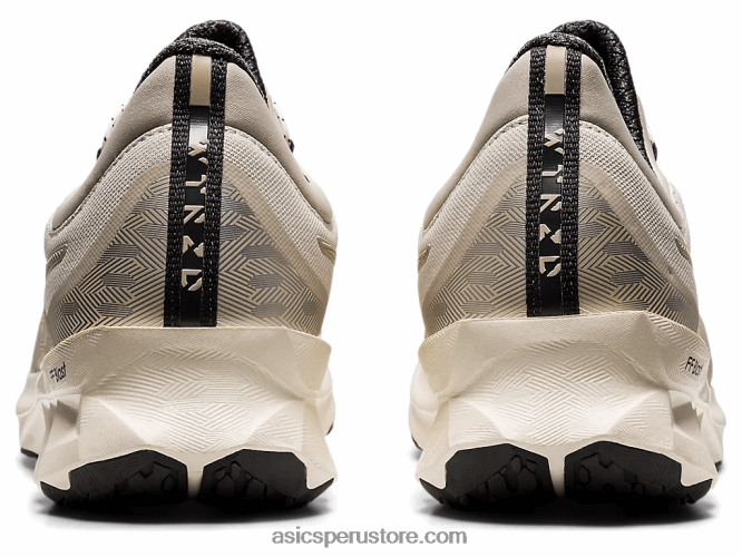 RPVB2021 humo gris Asics sps novablast