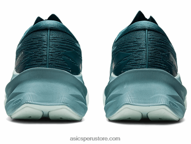 RPVB2884 pino brumoso/azul humo Asics novablasto 3