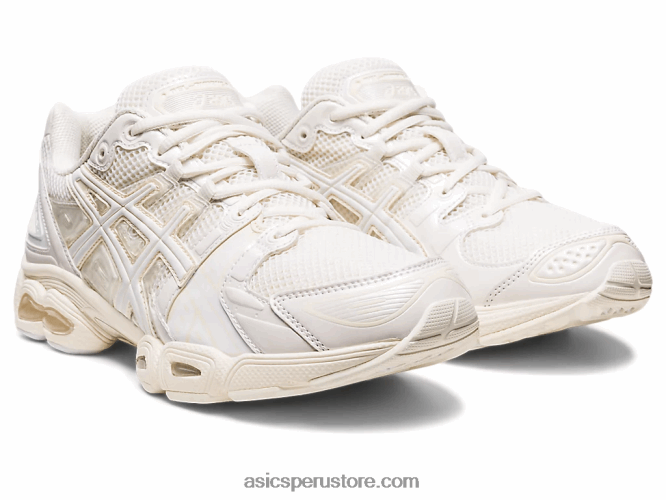 RPVB696 blanco crema Asics jessica gonsalves gel-nimbus 9