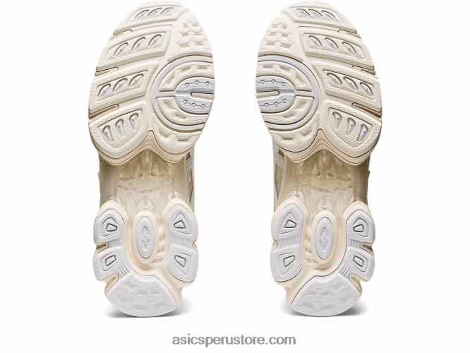 RPVB696 blanco crema Asics jessica gonsalves gel-nimbus 9